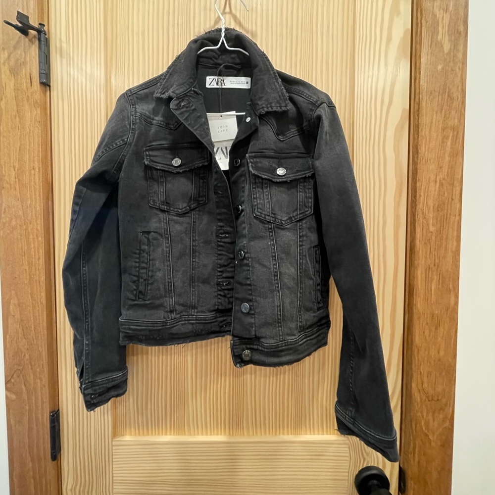 ZARA black denim long sleeves outwear jacket